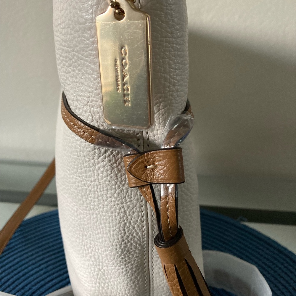 SOLD-- COACH LEATHER ANDY TOTE/CROSSBODY IN GORGEOUS CHALK MULTI - NWOT! - Picture 11 of 11